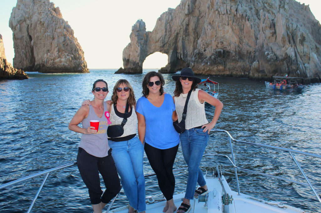 Are There ATMs and Banks in the Marina Area of Cabo San Lucas