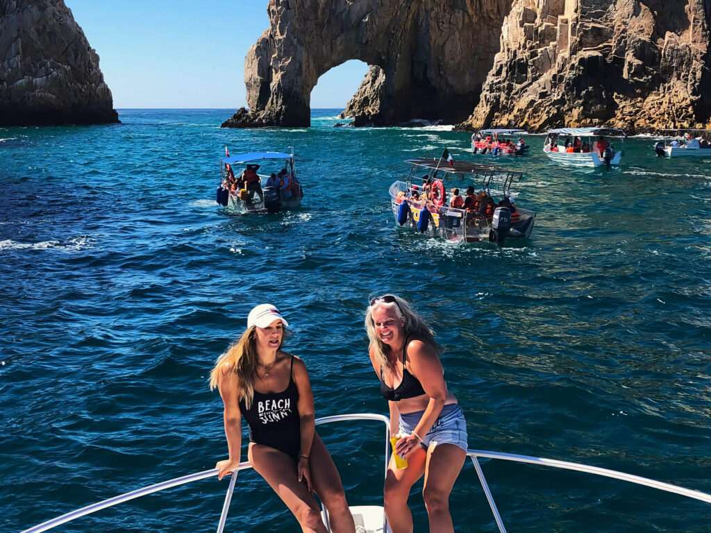 Are Photo Stops Included On A Cabo Boat Tour