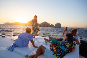 Are There Combination Snorkeling and Sightseeing Cabo Boat Tours