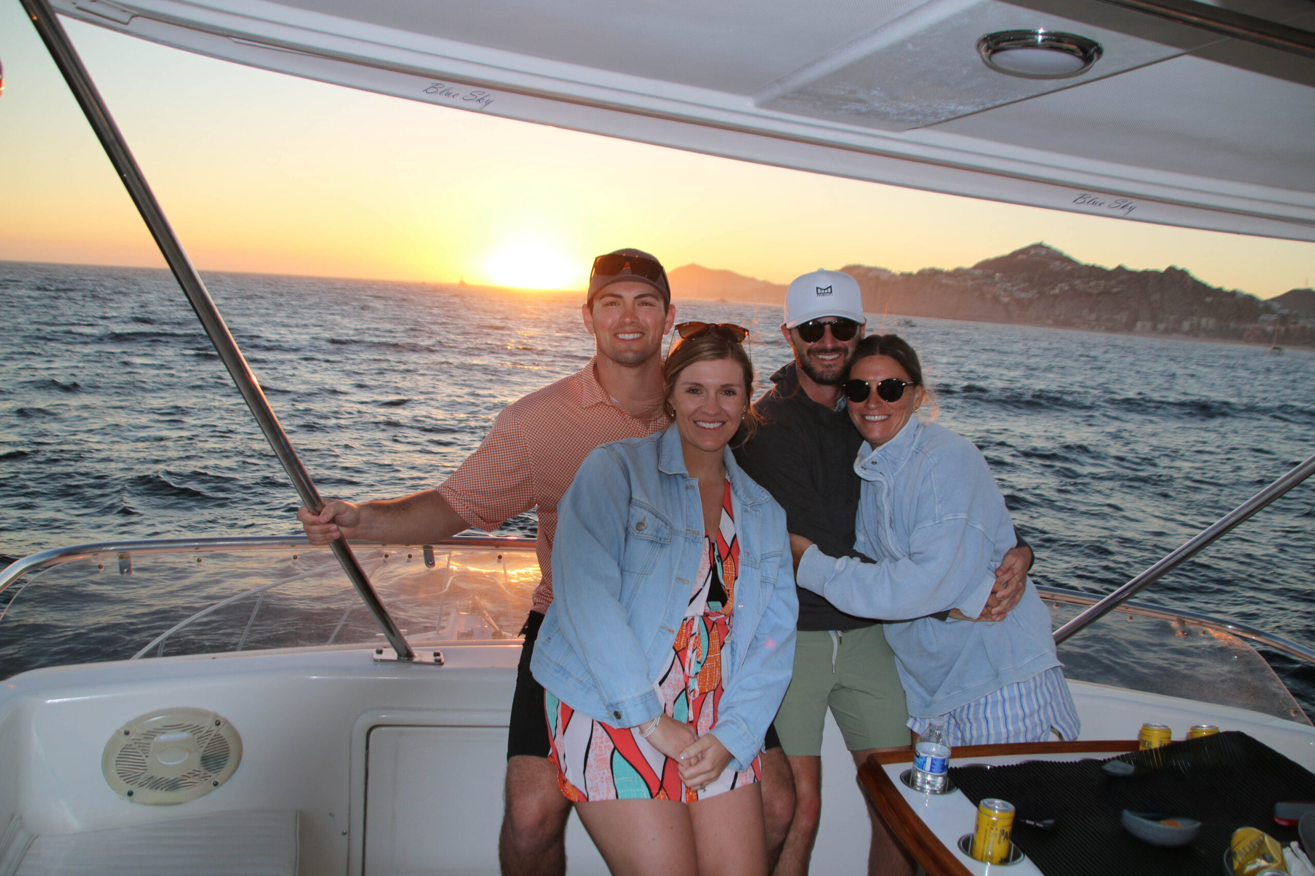 Sunset Cruise And Open Bar Cabo