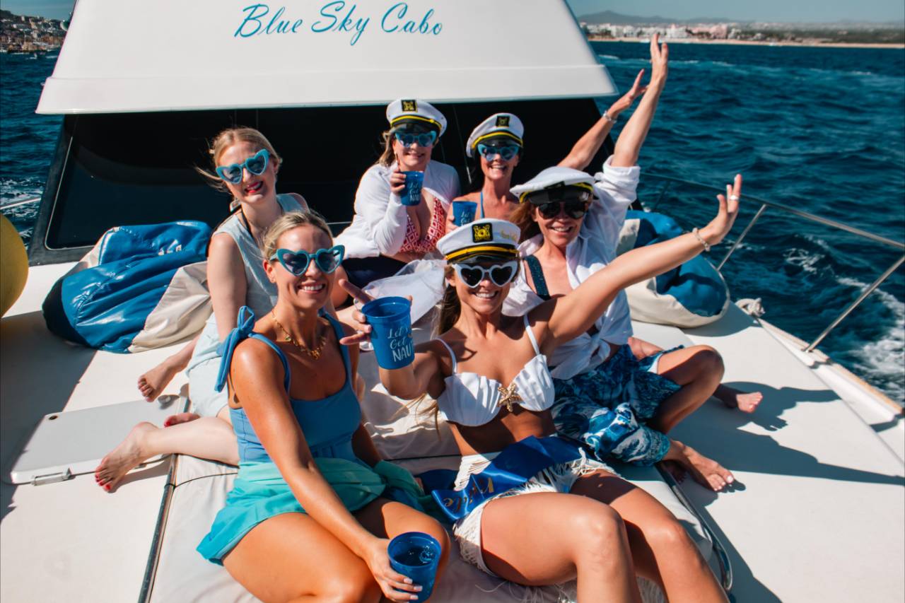 How Early Should We Book a Cabo Yacht for a Bachelorette Party