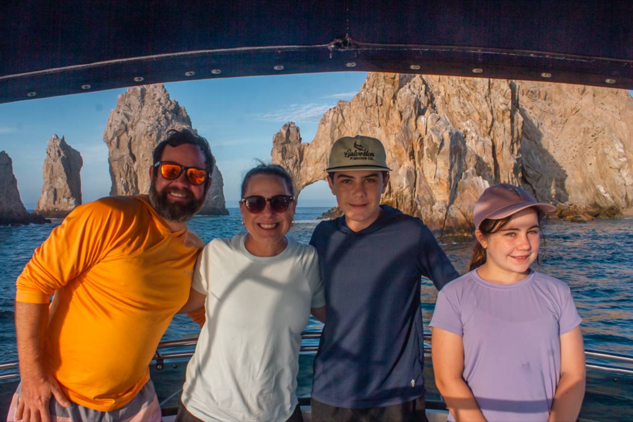 How Long Is the Boat Ride to the Arch From Cabo Marina