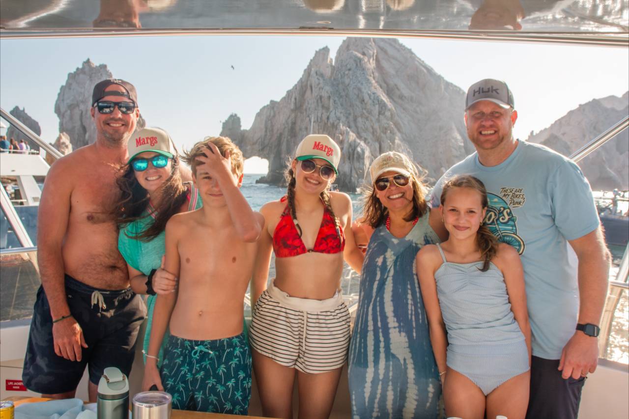 Can Cabo Yacht Charters Provide Lunch