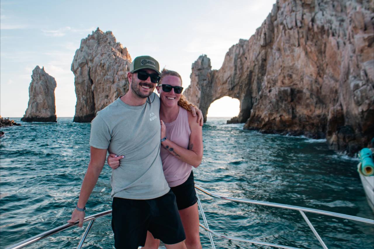 Can I Charter a Yacht for a Full Day in Cabo