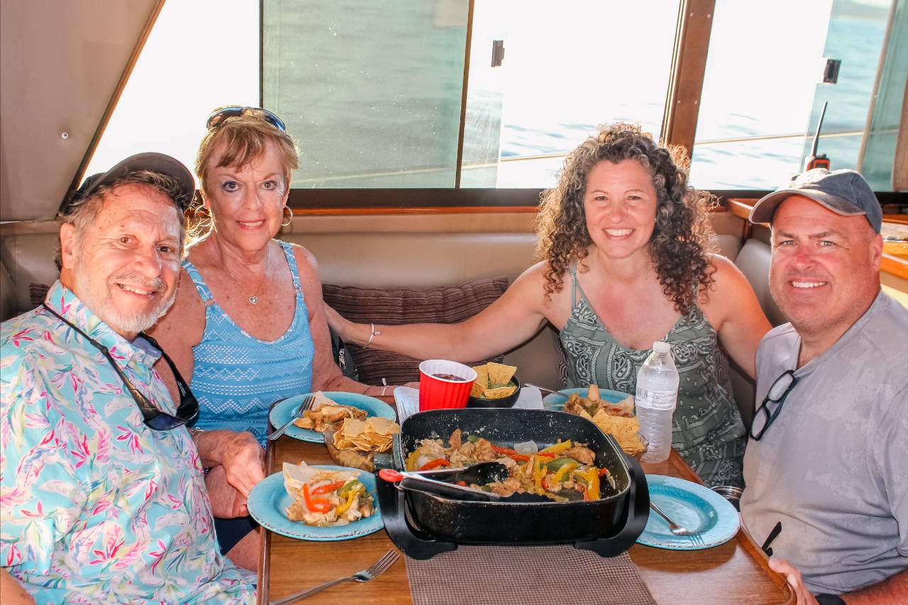 Can I Order a Custom Menu for My Cabo Yacht Charter