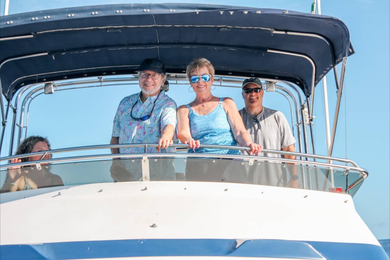 What Is the Minimum Yacht Charter Time in Cabo