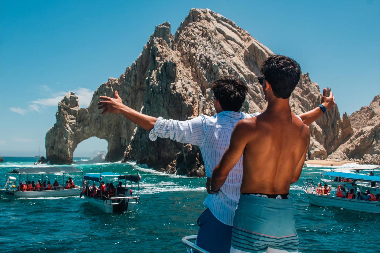 How Important Are Google Reviews When Choosing a Cabo Yacht Charter