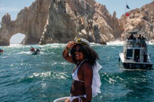 How Much Should I Tip the Crew on a Private Yacht Charter in Cabo